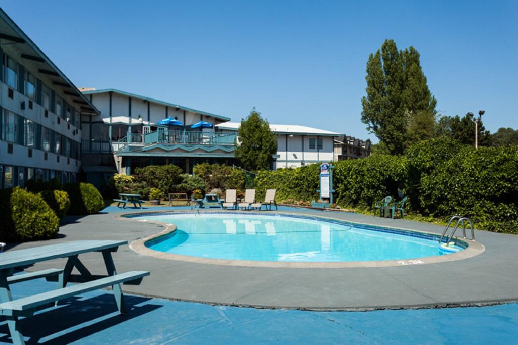 Howard Johnson By Wyndham Nanaimo Harbourside Exteriér fotografie