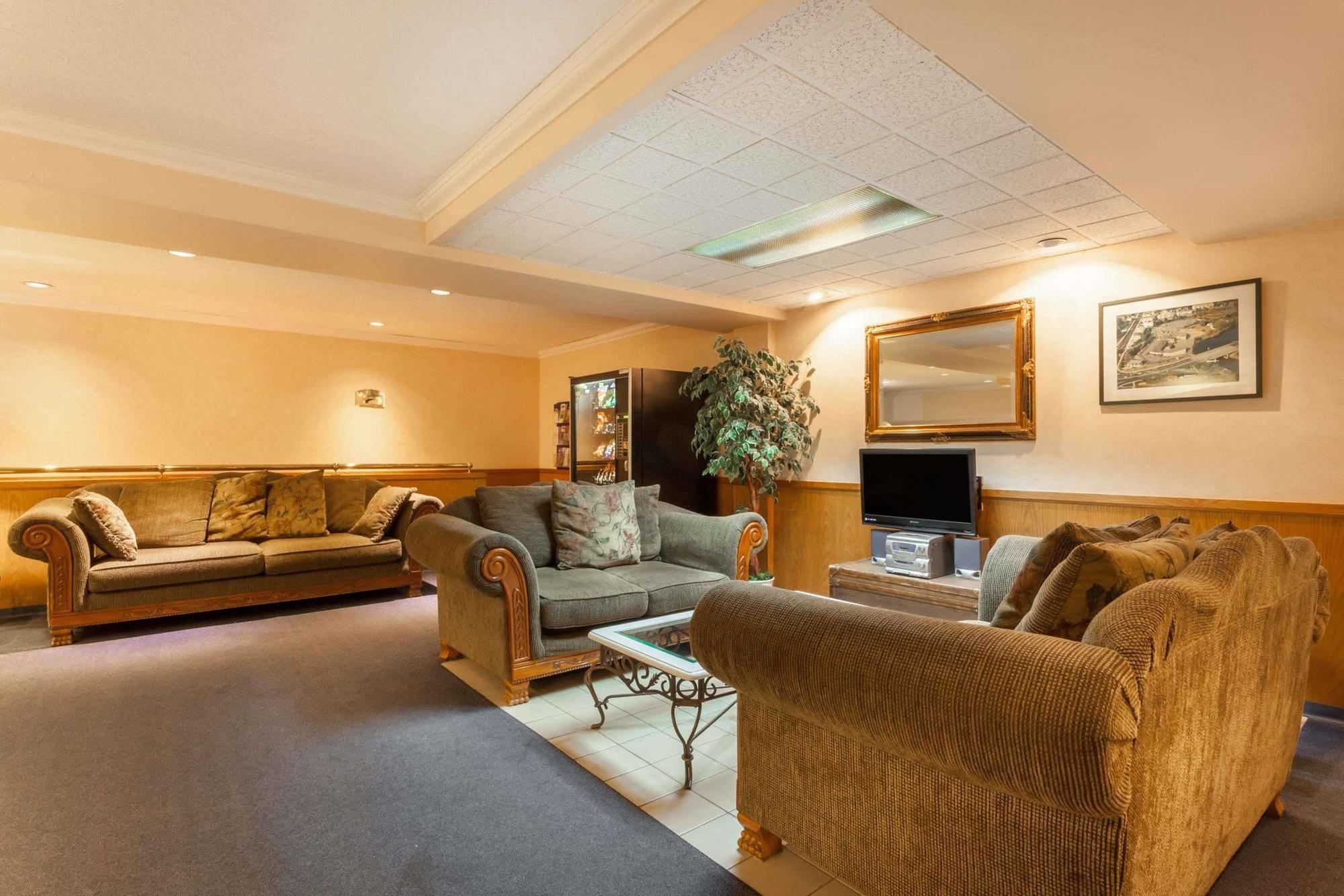 Howard Johnson By Wyndham Nanaimo Harbourside Exteriér fotografie